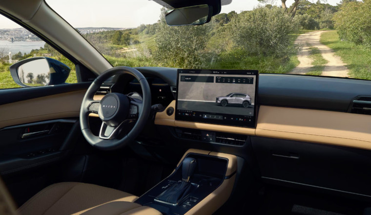 Why Mazda Finally Caved and Put Its First Touchscreen in the New CX-5