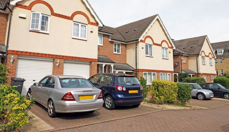 Drivers in England urged to move cars off driveways until Monday