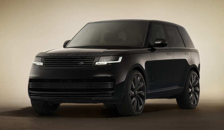 New Range Rover SV Black has stealthy styling and a 615hp V8
