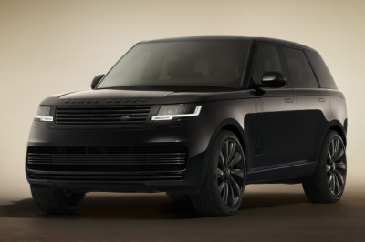 New Range Rover SV Black has stealthy styling and a 615hp V8