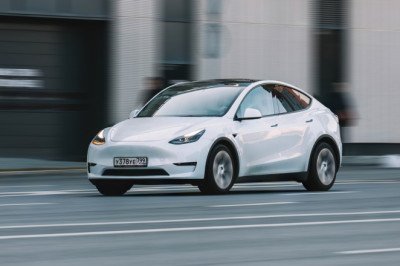 The Model Y's Towing Capacity Isn't Bad, But Tesla's Software Makes Things Complicated