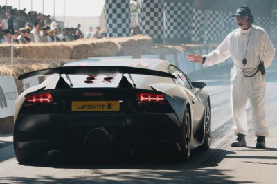Lanzante Has Made A Lamborghini Sesto Elemento Road Legal