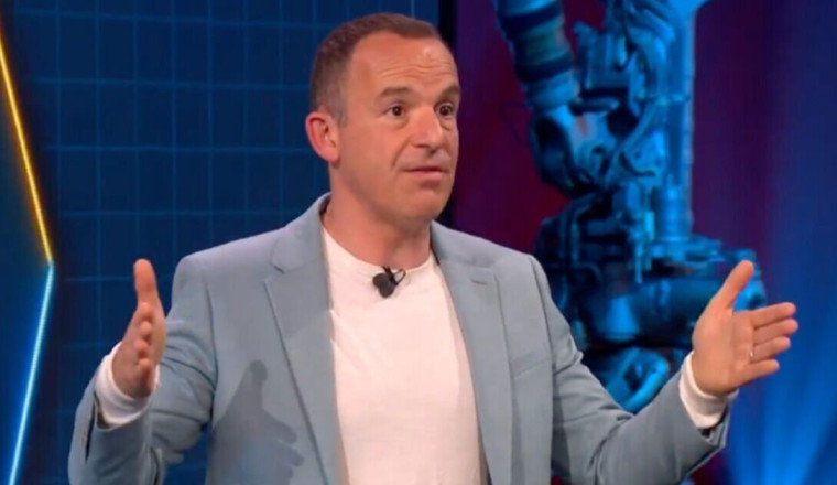Martin Lewis warns drivers at risk of ‘giving away’ car finance compensation