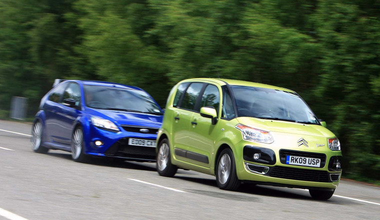 A quarter of UK drivers still ignore the two-second rule