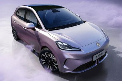 Move fast, conquer quick: next-generation MG 4 EV scooped