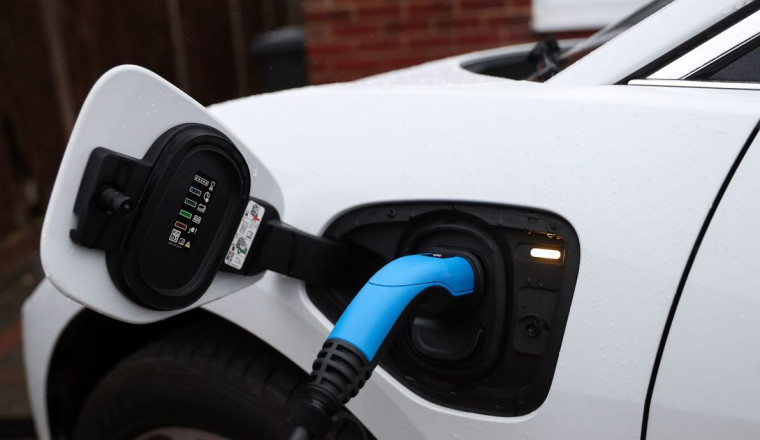 New EV chargers for anyone without a driveway as major trial hits parts of UK