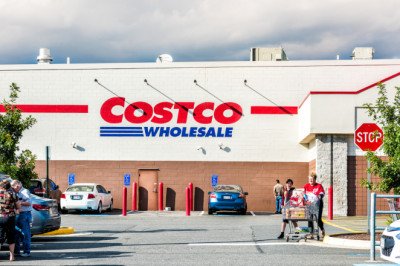 Should You Buy A Car Through Costco? Here's What The Auto Program Actually Offers