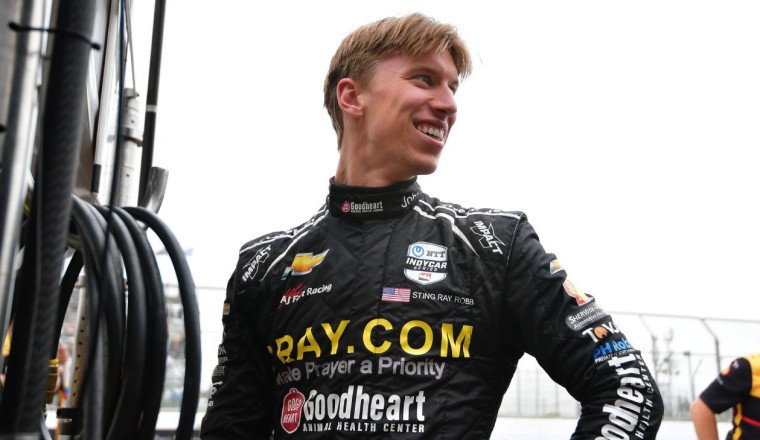 IndyCar driver Siegel sidelined with concussion