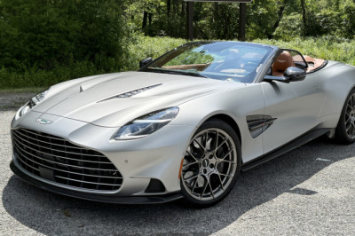 2026 Aston Martin Vanquish Volante Is So Beautiful And So Fast It Doesn't Matter That It Costs More Than A House