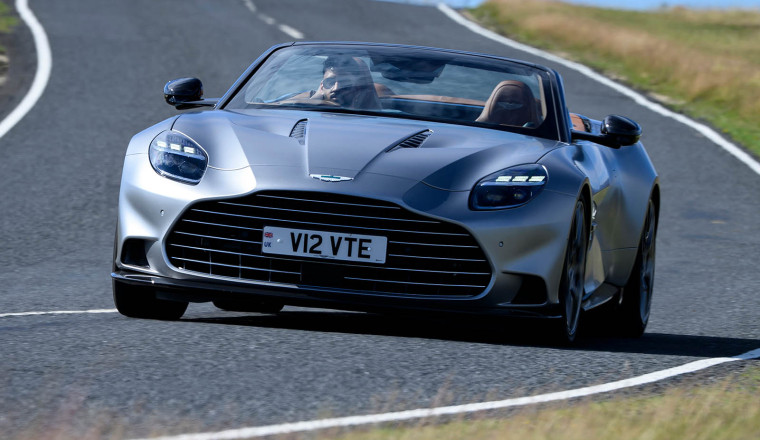 Aston Martin Vanquish Volante