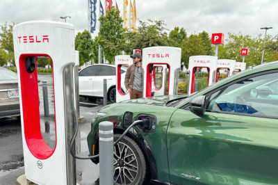 Buying an electric car or truck? Here's what to know before tax credits expire Sept. 30