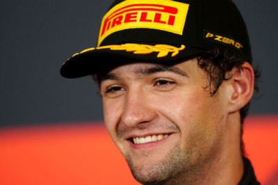 Crawford eyes Cadillac seat if he wins F2 title