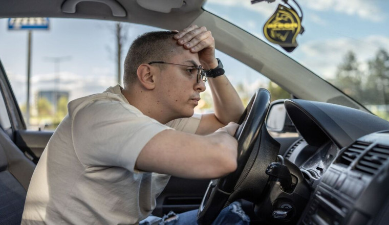 Drivers urged not to post licence plate on social media amid new crime craze