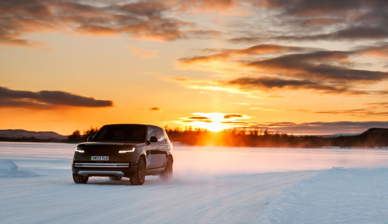 Jaguar Land Rover delays launch of electric Range Rover until 2026