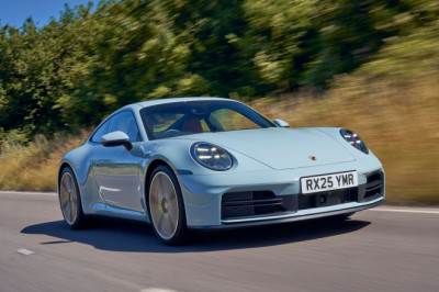 2025 Porsche 911 (992.2) Carrera S | UK Review