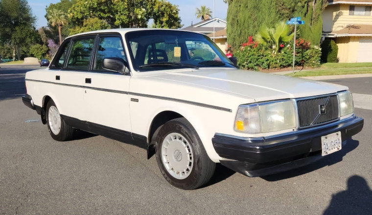 At $5,450, Is This 1992 Volvo 240 Ready For Its Closeup?