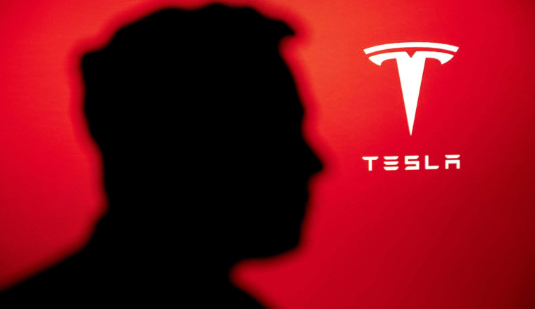 Tesla profits plunge as Elon Musk’s political stance drives away potential buyers