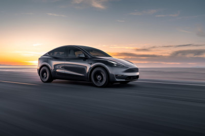 Tesla reports 42 per cent drop in operating income, blames EU self-driving regulations