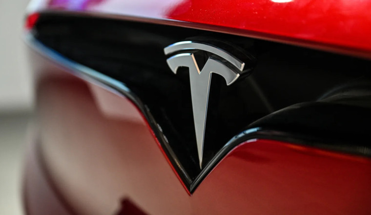 Tesla’s Sales and Market Position in 2025: Current Overview with Regional and Quarterly Details