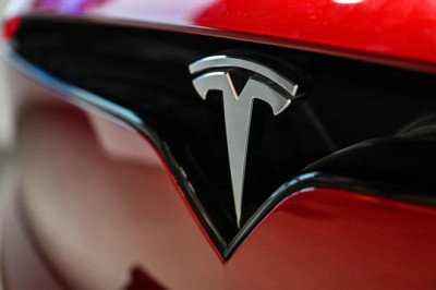Tesla’s Sales and Market Position in 2025: Current Overview with Regional and Quarterly Details