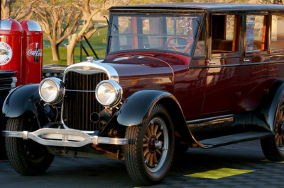 Cadillac Wasn't The Only Car Brand Founded By Henry Leland