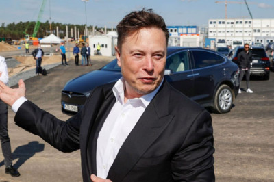 Elon Musk urged to make one Tesla change to compete with China 