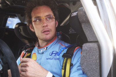 Neuville calls for start procedure change