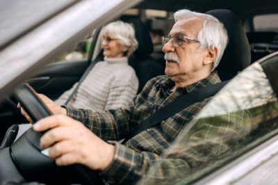 New calls for over 70s to face test ‘every two years’ to stay on roads