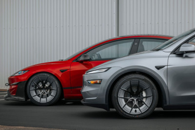 New 'indestructible' wheel claimed for Tesla