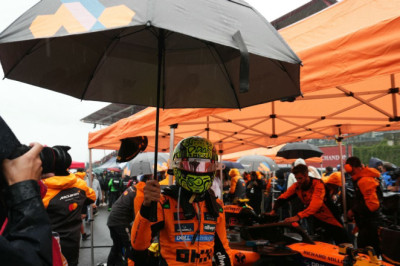 Heavy rain at Spa delays Belgian GP start