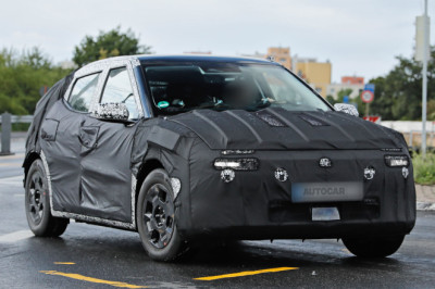 Hyundai Ioniq 2: First look at Renault 4 rival before September debut
