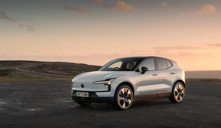 Volvo Car UK announces grant to support UK customers to purchase an EX30