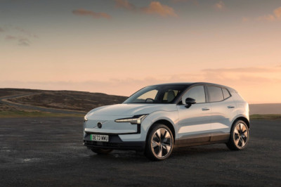 Volvo Car UK announces grant to support UK customers to purchase an EX30