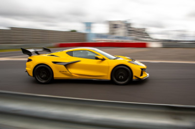 Chevy Corvette ZR1X and ZR1 Both Beat the Mustang GTD’s Nurburgring Record