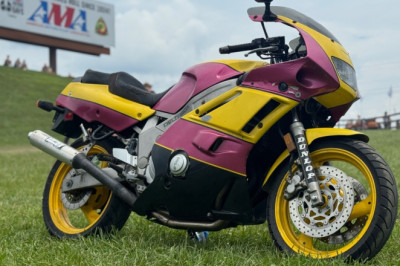 I Paid $500 For This Dirtbag Yamaha And I'm Going To Turn It Into Track-Only Bike