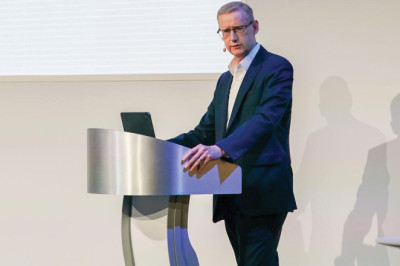 JLR CEO Adrian Mardell retires after 35 years at the firm