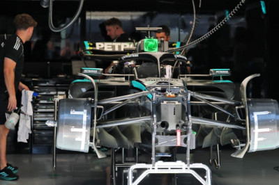Mercedes makes another spec U-turn to stop F1 form tailspin