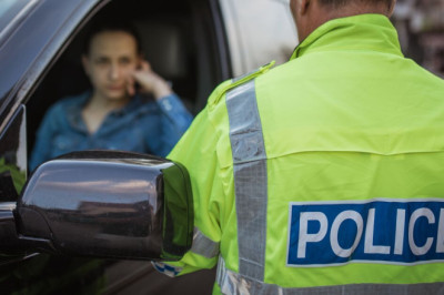 UK drivers warned they face £200 fine and penalty points for common habit at junctions