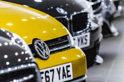 Finance payout worth less than £950 per deal