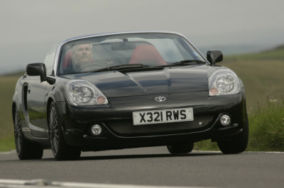 Toyota MR2: roof down, mid-engine fun for £3000