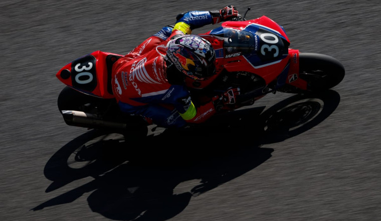 Zarco defends Suzuka 8 Hour victory to extend Honda's streak