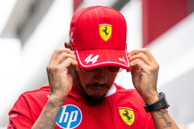 'I am useless': Hamilton spiraling in dire Ferrari debut year