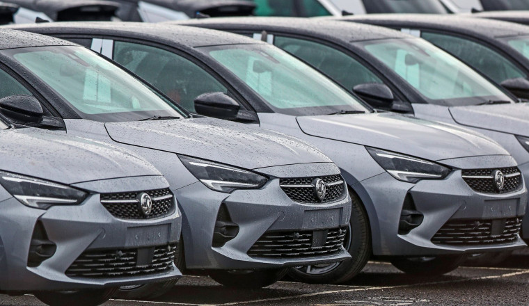 July sees new car registrations fall 5% as Brits wait for concrete Electric Car Grant details