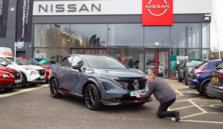 New car sales stall in July: Buyers 'delayed' EV purchases awaiting Government to confirm discounts