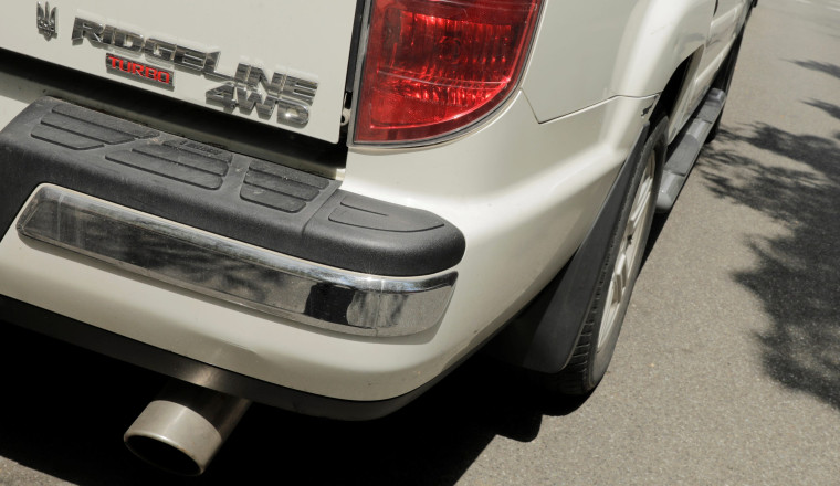 Repealing greenhouse gas emissions rule could cost American drivers more, not less