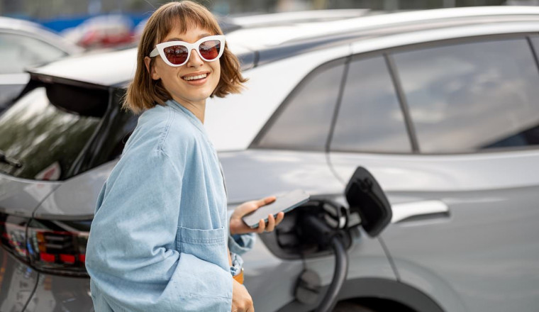Should I buy my teenage daughter an electric car to learn to drive in - I'm not sure it's a good idea?