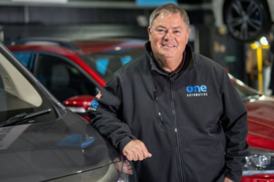 Wheeler Dealers host Mike Brewer’s vow to classic car owners as new TV series airs today