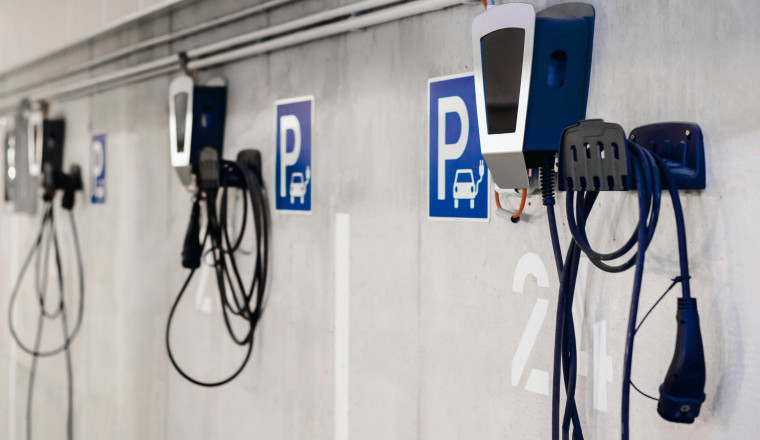 California Is Giving Incentives For Apartments To Install EV Chargers