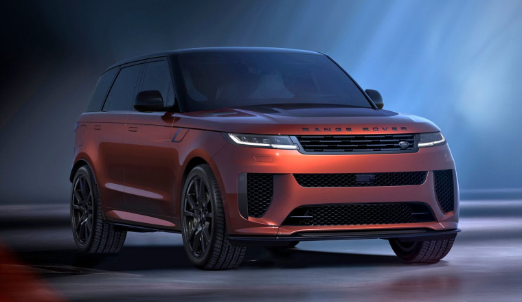 New Range Rover Sport SV Carbon breaks cover