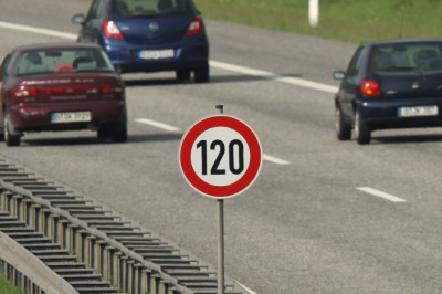 199 MPH Autobahn Speeder Gets 3-Month Driving Ban